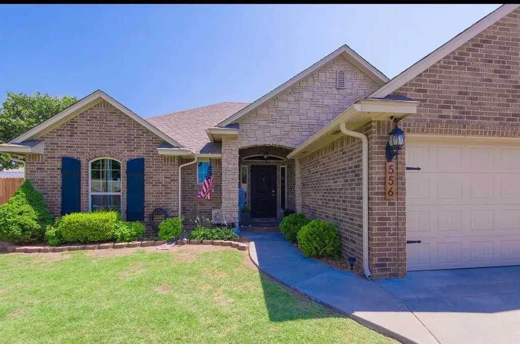 Photo 2 — 556 Montana Street, Jones, OK 73049