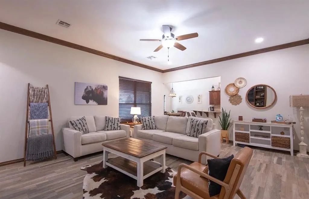 Photo 5 — 556 Montana Street, Jones, OK 73049