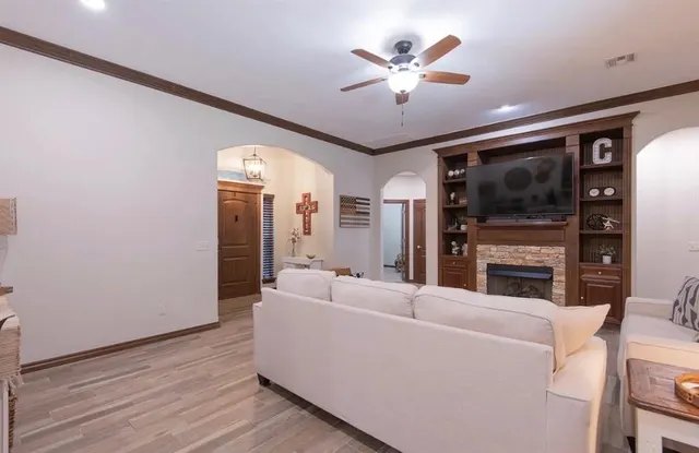 Photo 7 — 556 Montana Street, Jones, OK 73049