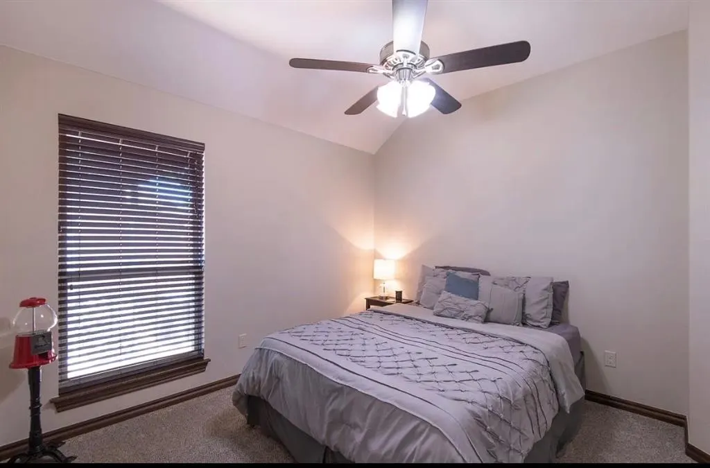 Photo 19 — 556 Montana Street, Jones, OK 73049