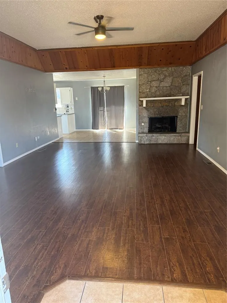 Photo 2 — 8617 N Eagle Lane, Oklahoma City, OK 73132