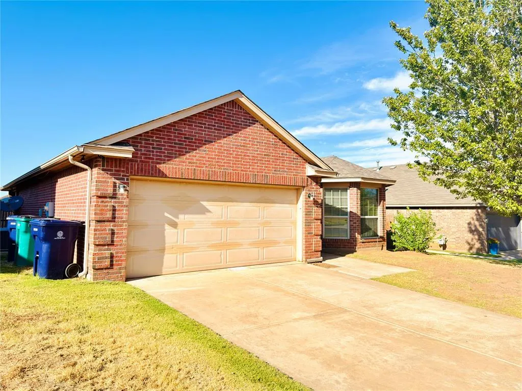 Photo 43 — 11237 NW 97th Street, Yukon, OK 73099