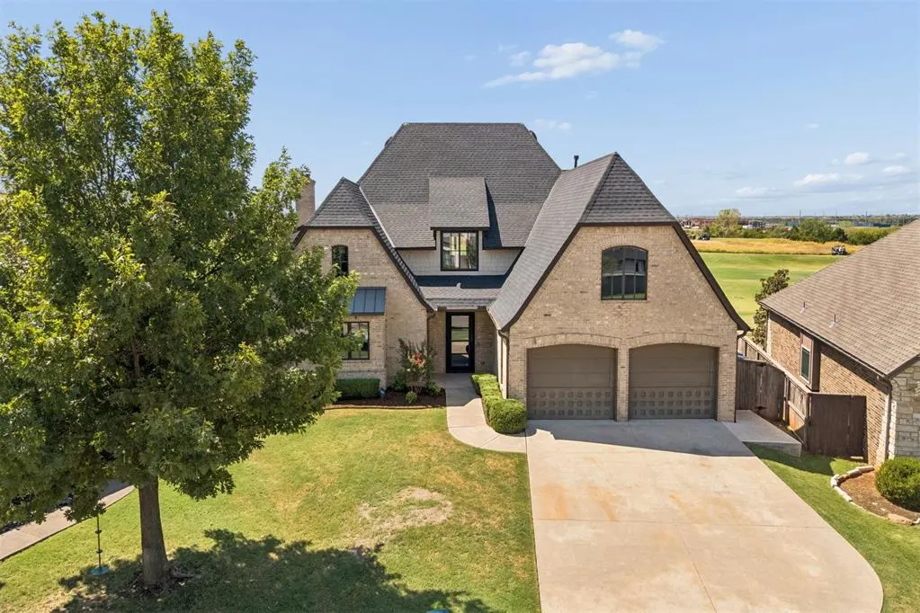 Photo 3 — 16745 Little Leaf Court, Edmond, OK 73012
