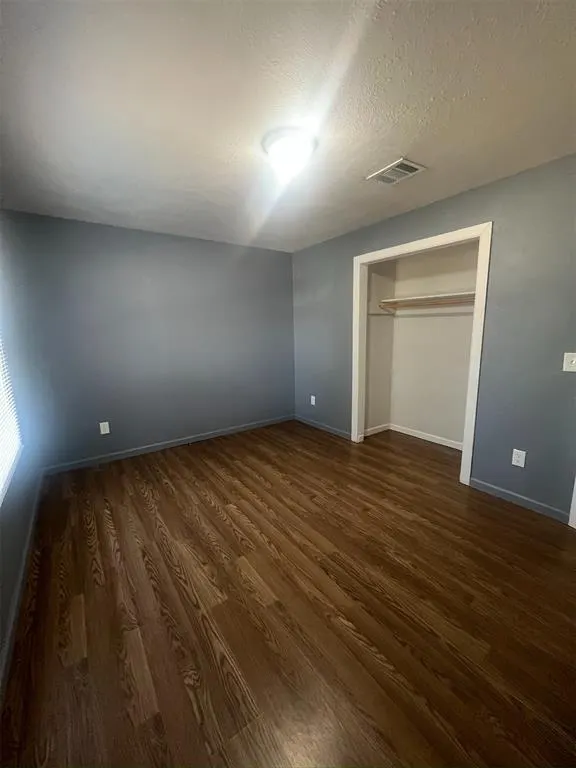 Photo 8 — 1720 SW 18th Street, Oklahoma City, OK 73108