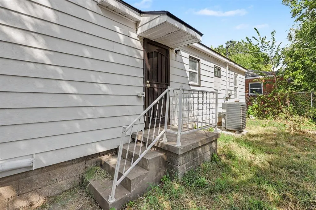Photo 24 — 1720 SW 18th Street, Oklahoma City, OK 73108