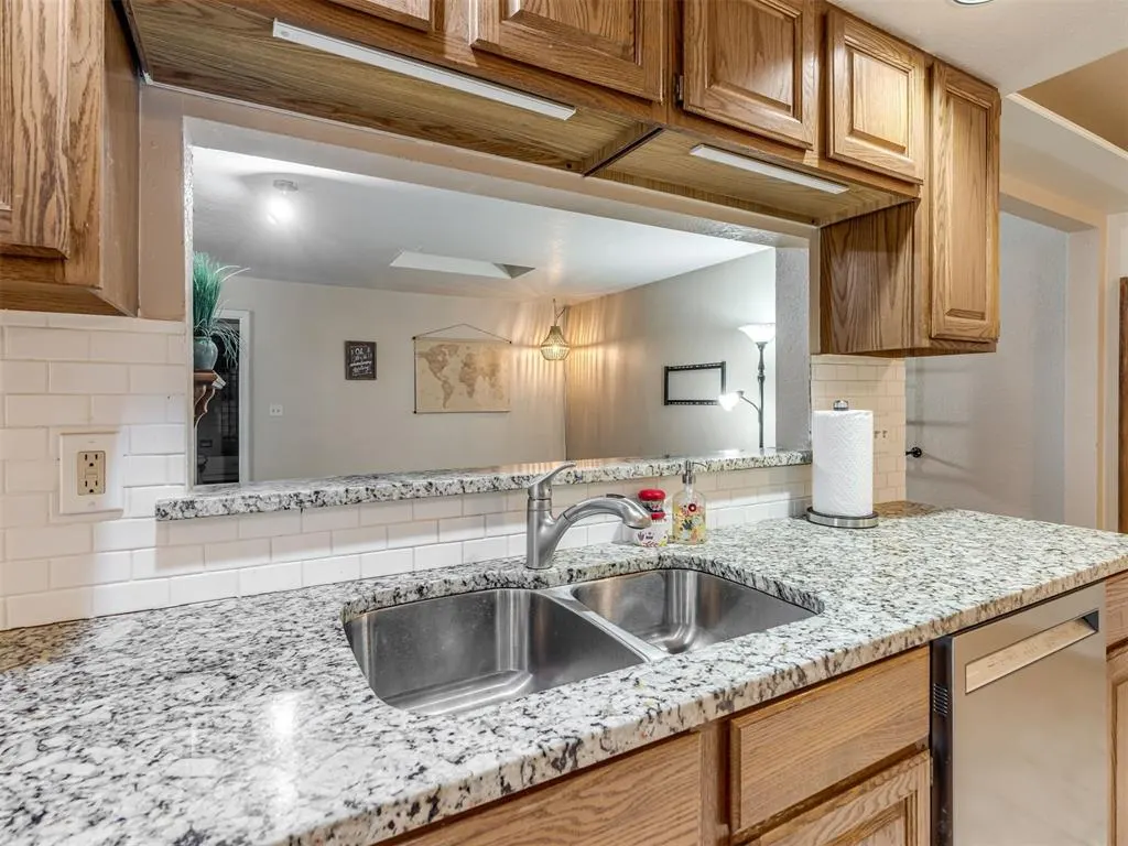 Photo 17 — 513 NW 142nd Street, Edmond, OK 73013