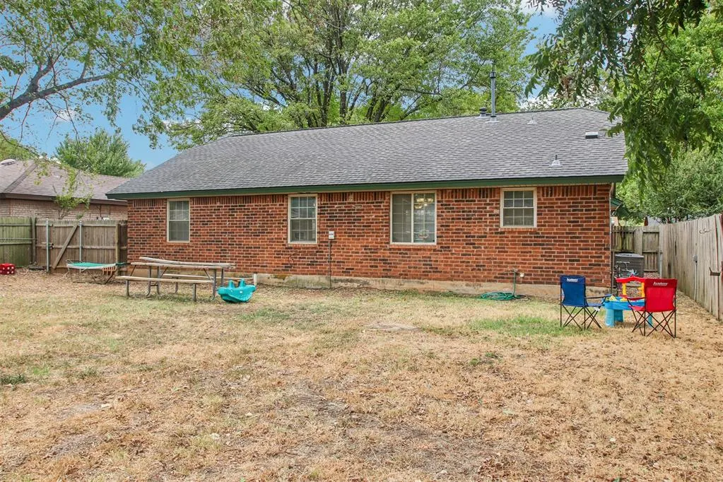 Photo 23 — 509 Riverview Drive, Noble, OK 73068