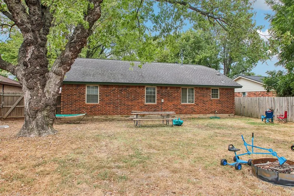 Photo 25 — 509 Riverview Drive, Noble, OK 73068