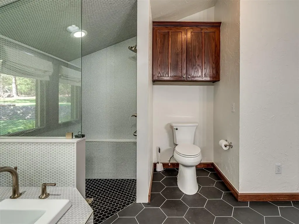Photo 26 — 3376 NE 50th Street, Oklahoma City, OK 73121