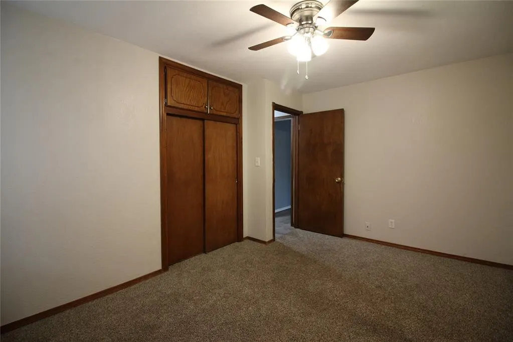 Photo 11 — 2524 Texoma Drive, Oklahoma City, OK 73119
