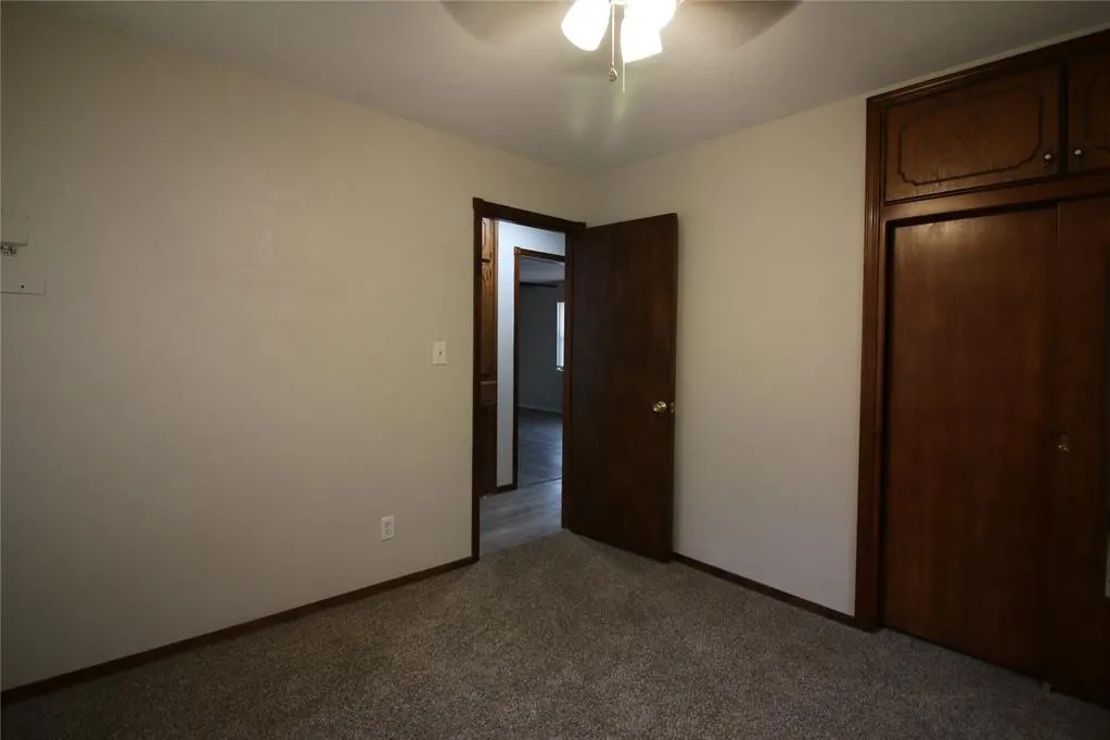 Photo 13 — 2524 Texoma Drive, Oklahoma City, OK 73119