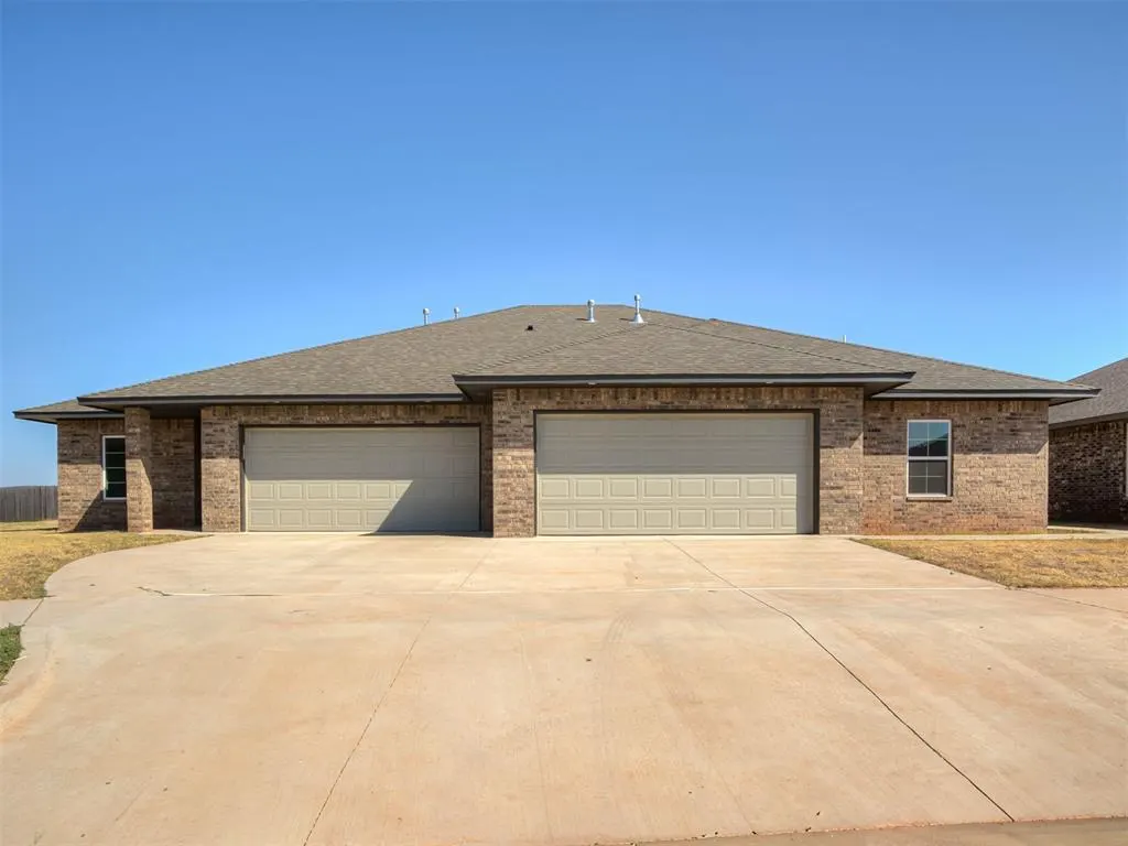 Photo 4 — 5113 Brooke Road, Tuttle, OK 73089