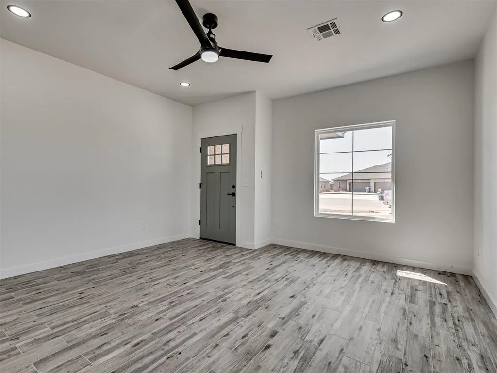 Photo 32 — 5113 Brooke Road, Tuttle, OK 73089