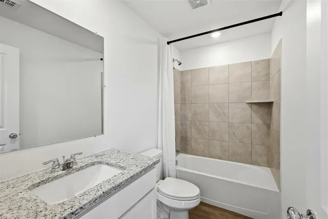 Photo 8 — 3300 NW 149th Street, Oklahoma City, OK 73134