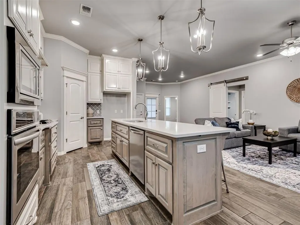 Photo 12 — 7933 Sweetgum Street, Edmond, OK 73034