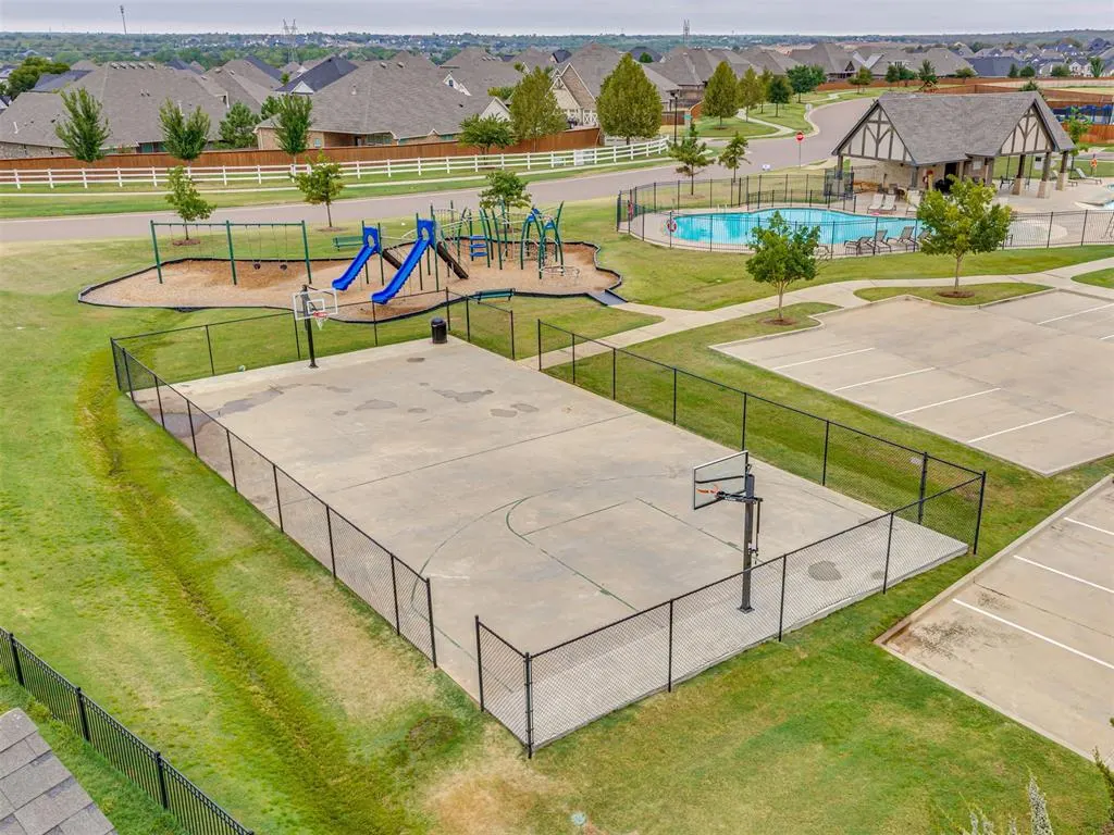 Photo 44 — 7933 Sweetgum Street, Edmond, OK 73034