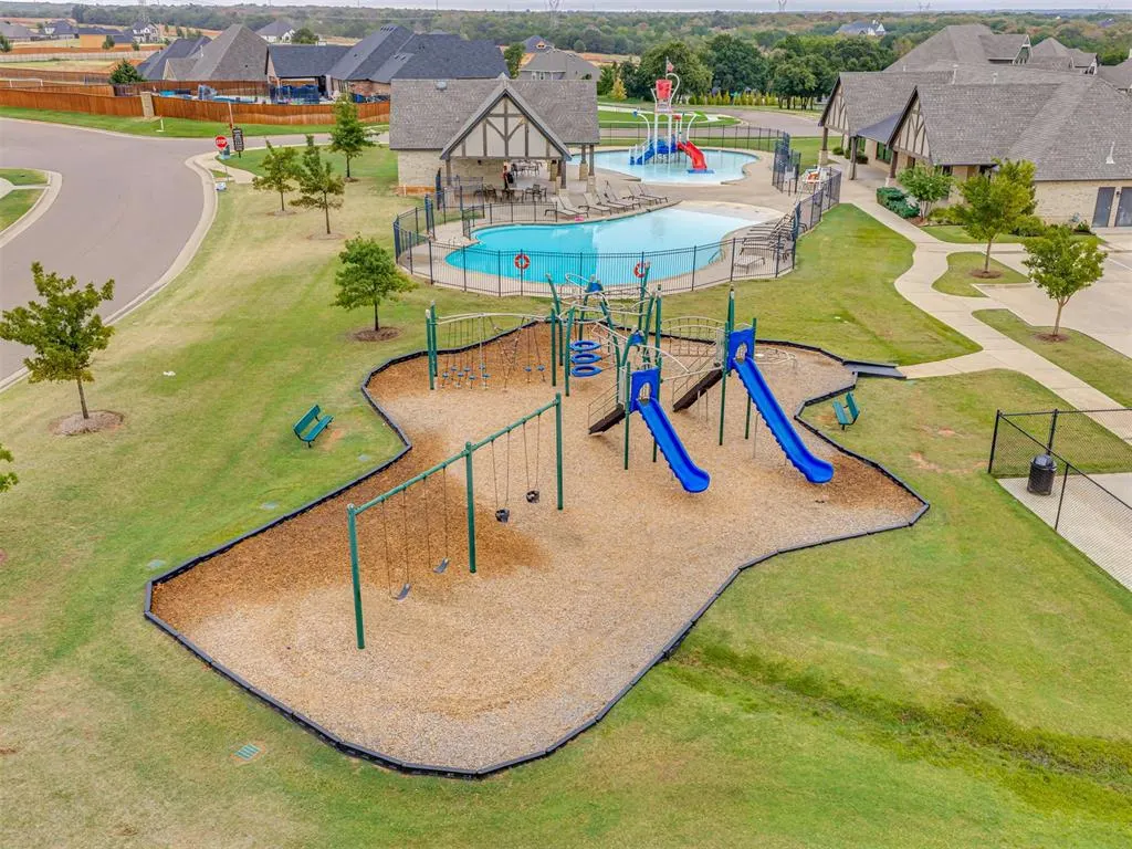 Photo 45 — 7933 Sweetgum Street, Edmond, OK 73034