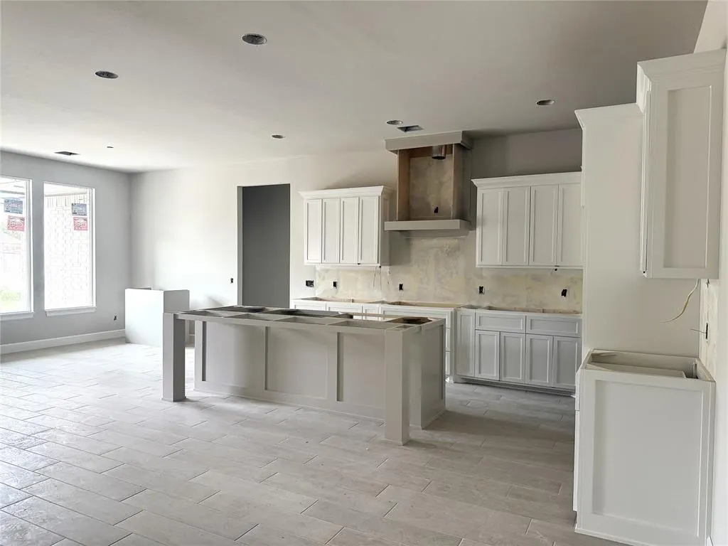 Photo 6 — 4009 Coronado Drive, Oklahoma City, OK 73160