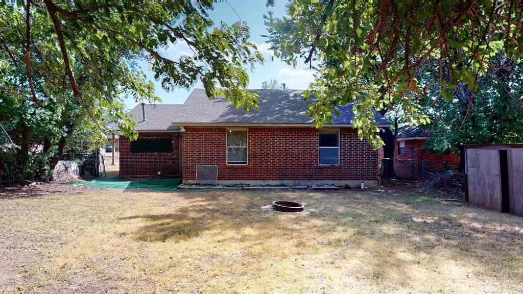 Photo 17 — 121 W Clegern Avenue, Edmond, OK 73003