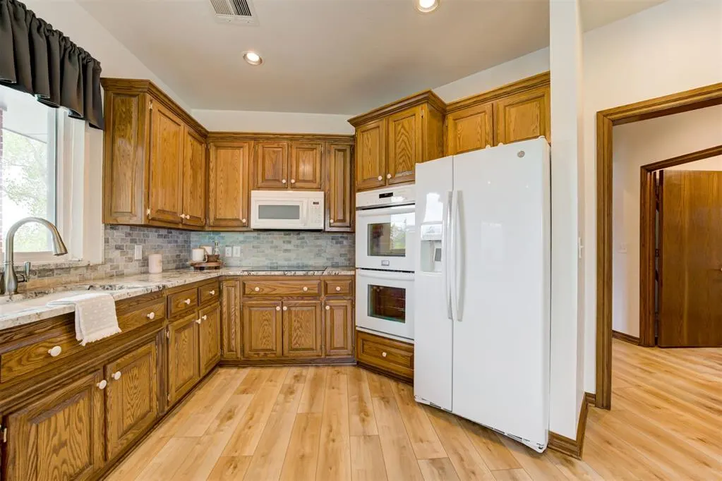 Photo 12 — 5009 Morgan Rd NE, Piedmont, OK 73078