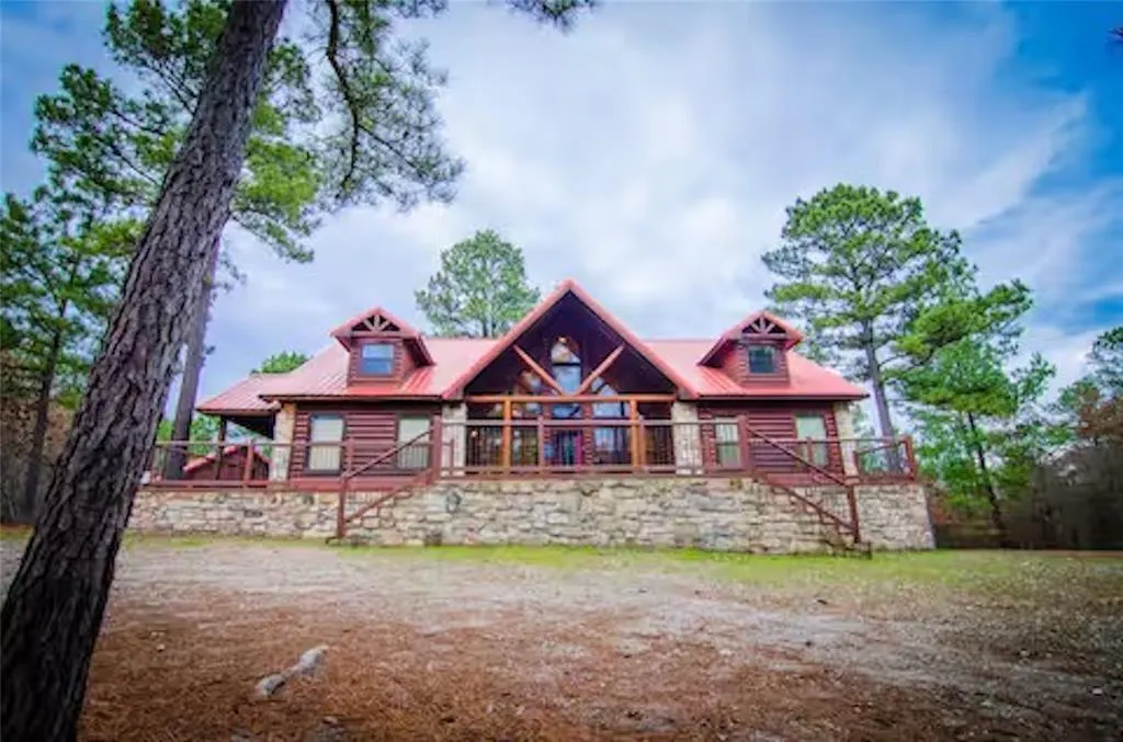 Photo 2 — 281 Driftcast Road, Broken Bow, OK 74728