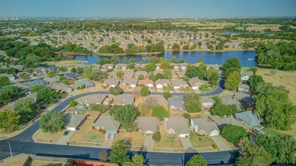 Photo 8 — 437 Waterfront, Norman, OK 73071