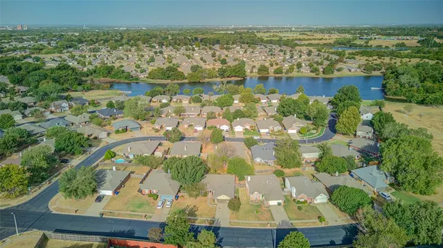 Photo 8 — 437 Waterfront, Norman, OK 73071
