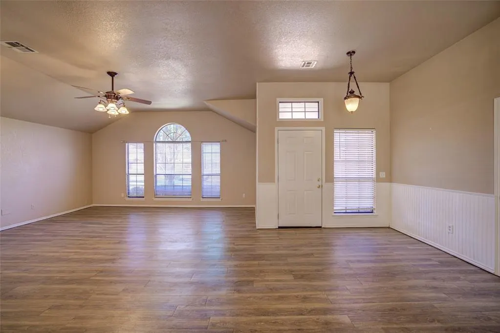 Photo 19 — 437 Waterfront, Norman, OK 73071