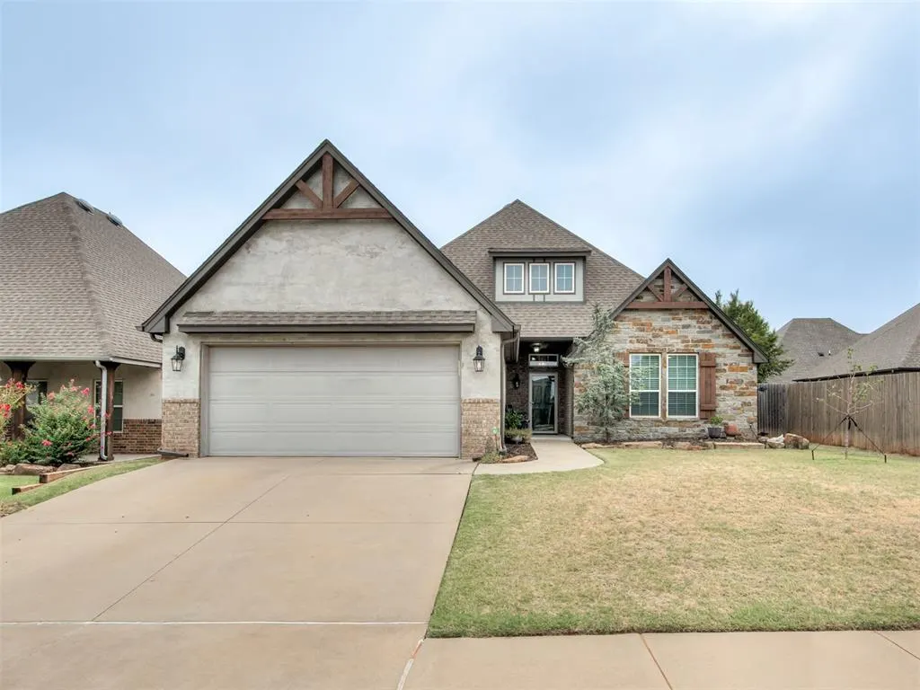 Photo 2 — 16304 Monarch Field Road, Edmond, OK 73013