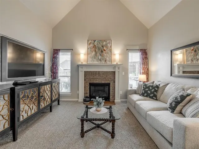 Photo 6 — 16304 Monarch Field Road, Edmond, OK 73013