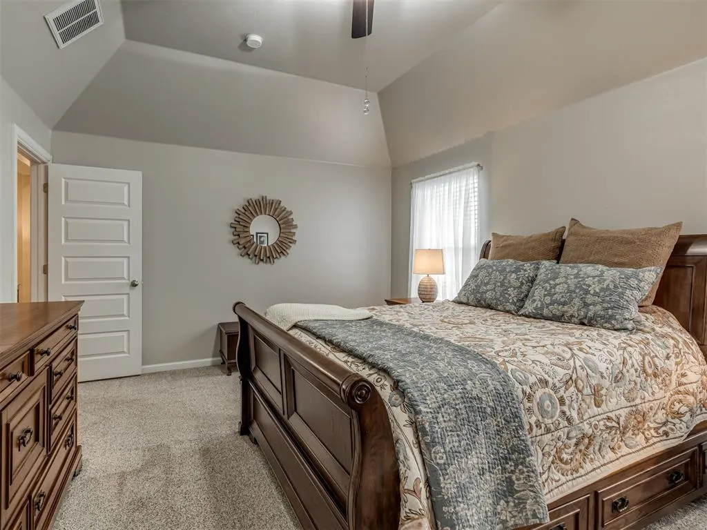 Photo 14 — 16304 Monarch Field Road, Edmond, OK 73013