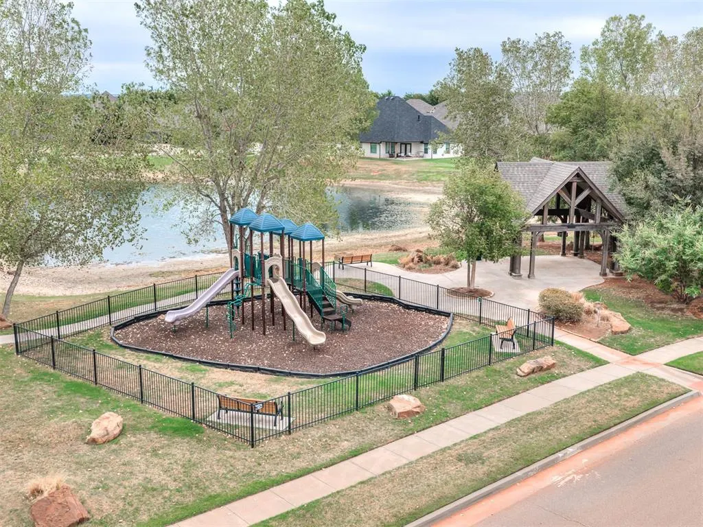 Photo 30 — 16304 Monarch Field Road, Edmond, OK 73013