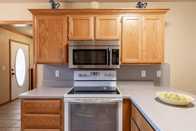 Photo 7 — 2204 Gray Dove Drive, Shawnee, OK 74804