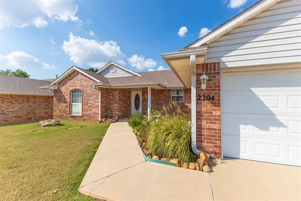 Photo 34 — 2204 Gray Dove Drive, Shawnee, OK 74804