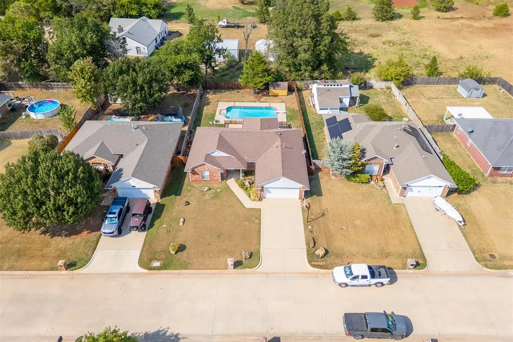 Photo 47 — 2204 Gray Dove Drive, Shawnee, OK 74804