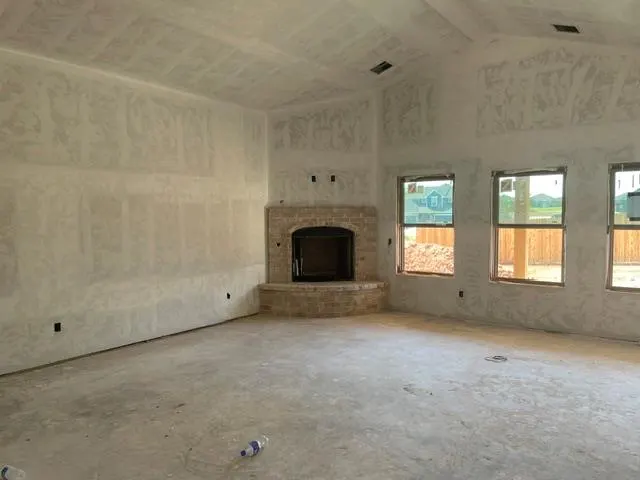 Photo 5 — 11520 NW 104th Street, Yukon, OK 73099