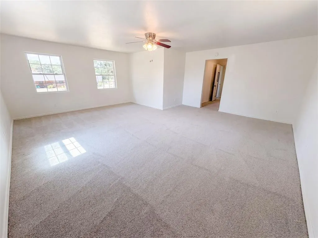 Photo 9 — 5320 Beverly Drive, Guthrie, OK 73044