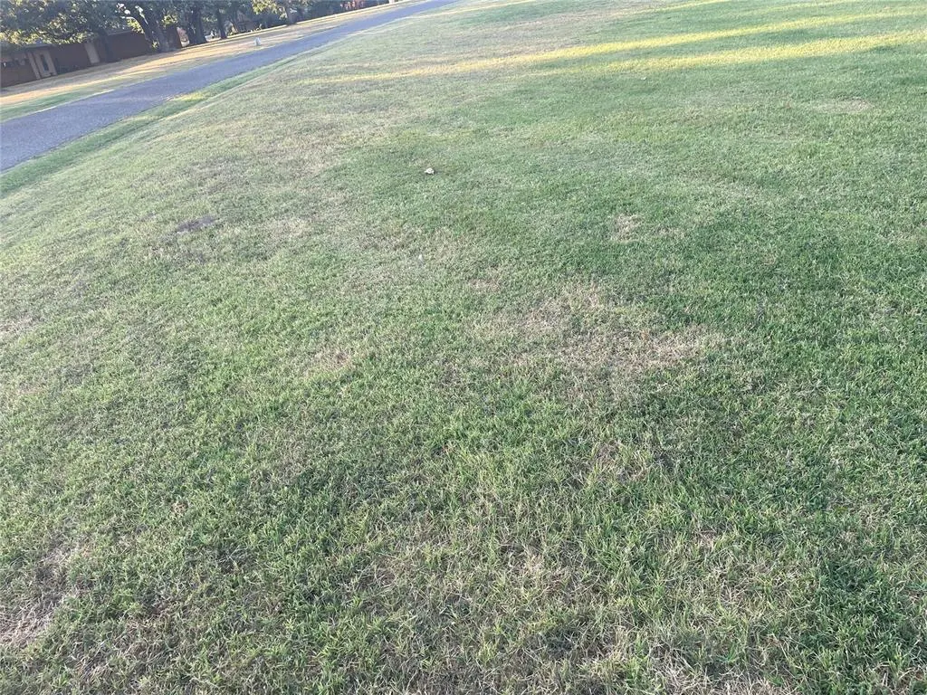 Photo 8 — 20 Granada Drive, Shawnee, OK 74804
