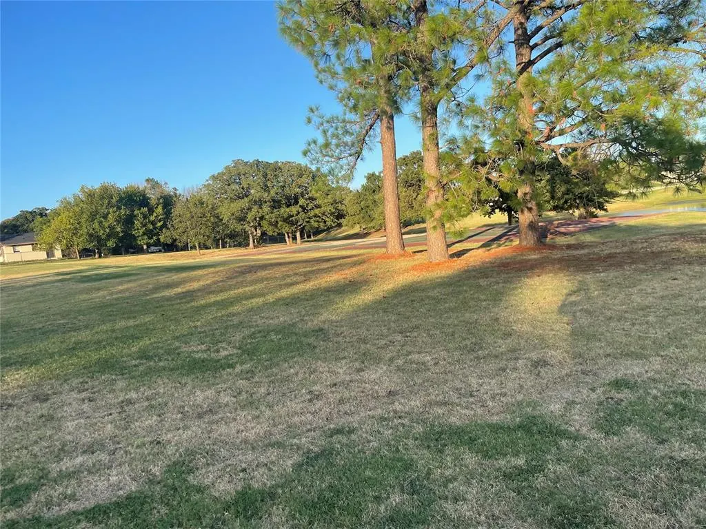 Photo 9 — 20 Granada Drive, Shawnee, OK 74804