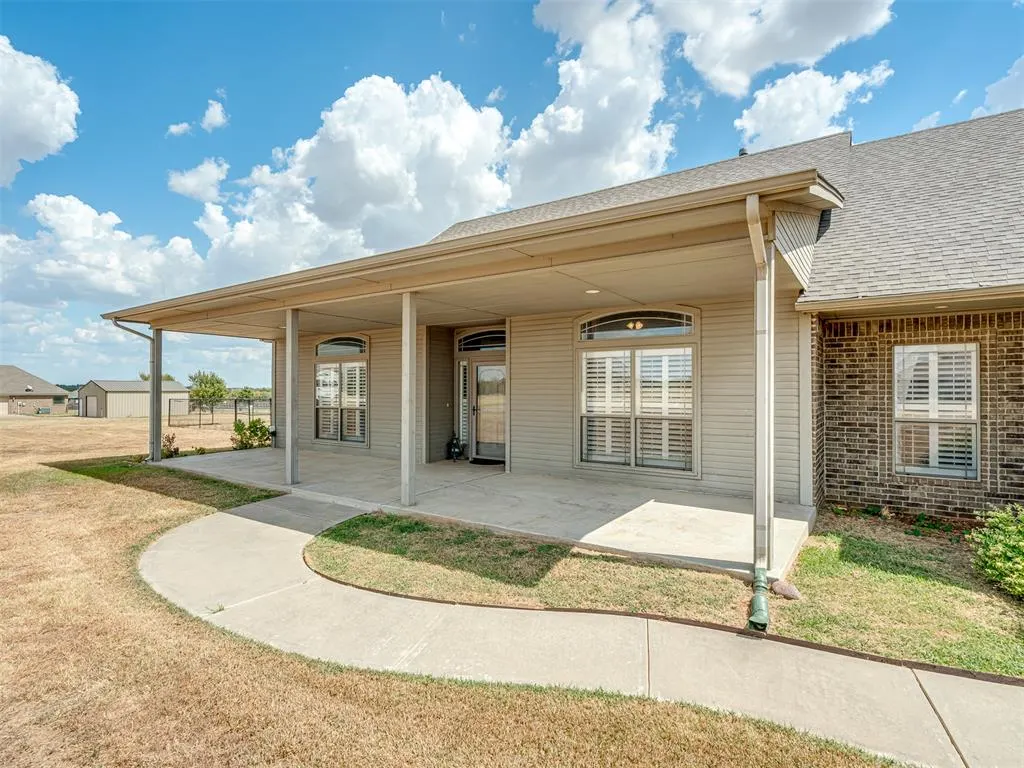 Photo 4 — 2280 County Road 1313, Blanchard, OK 73010