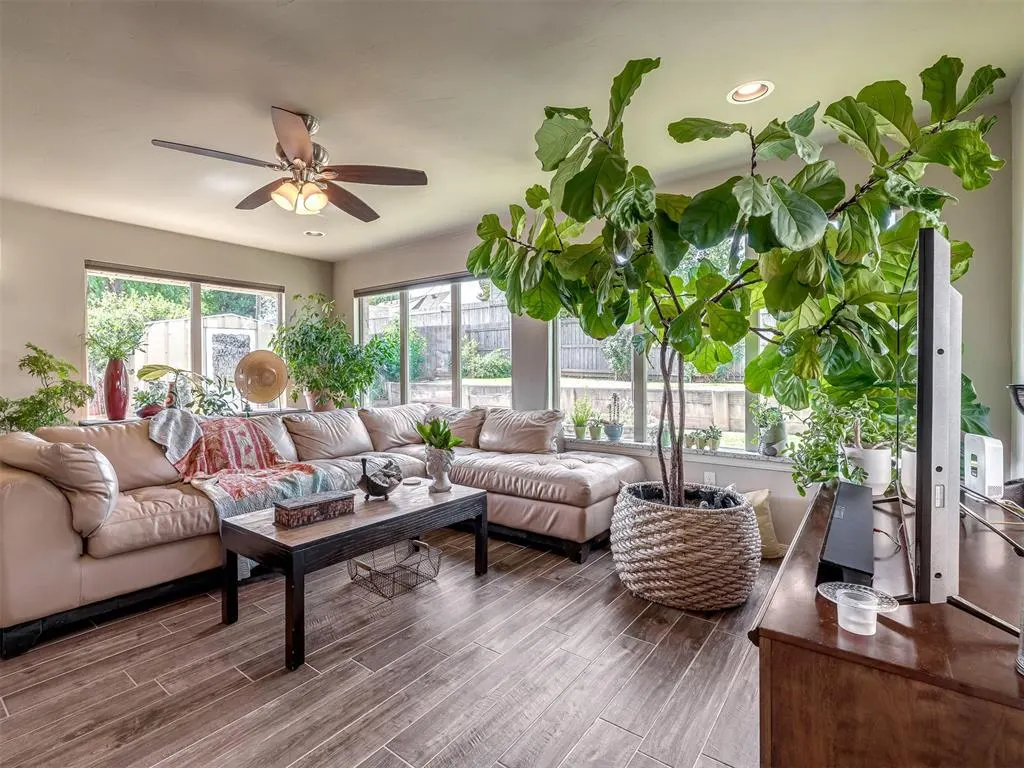 Photo 13 — 214 Tanglewood Drive, Yukon, OK 73099