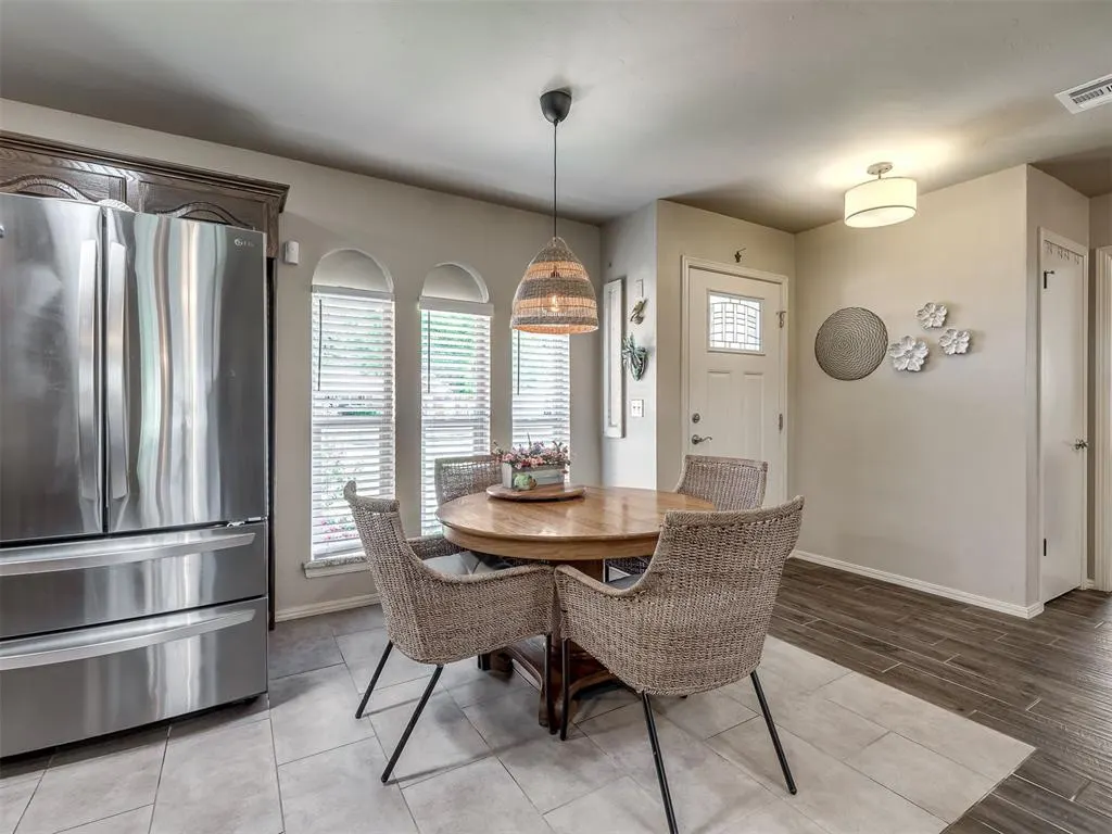 Photo 14 — 214 Tanglewood Drive, Yukon, OK 73099