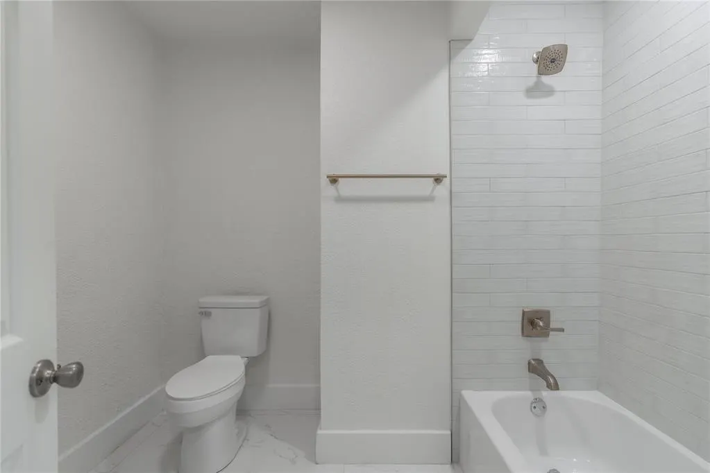 Photo 21 — 605 SW 26th Street, Oklahoma City, OK 73109