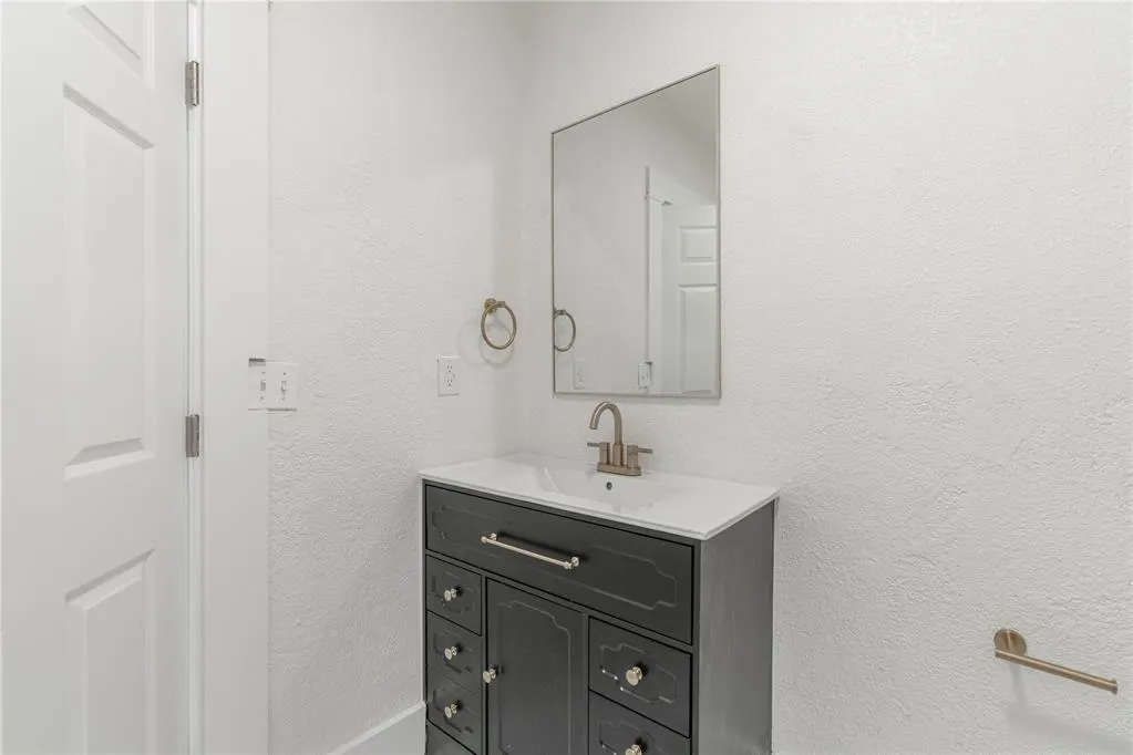 Photo 22 — 605 SW 26th Street, Oklahoma City, OK 73109