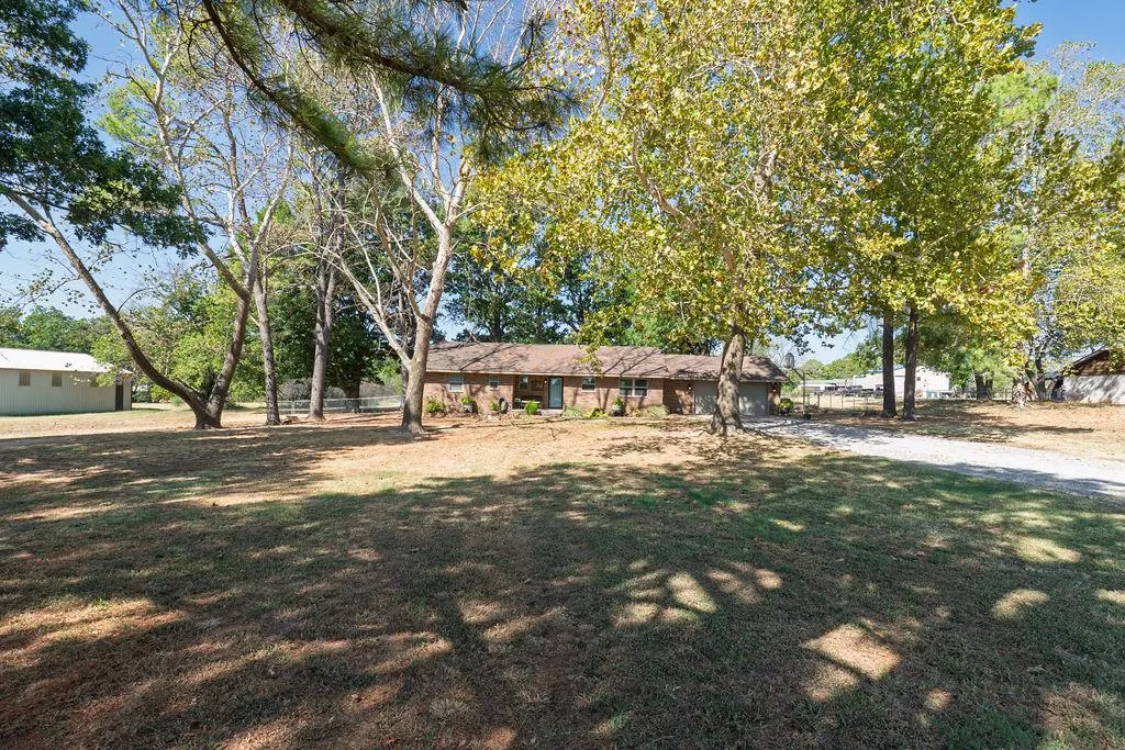 Photo 2 — 19806 Malone Road, Tecumseh, OK 74873