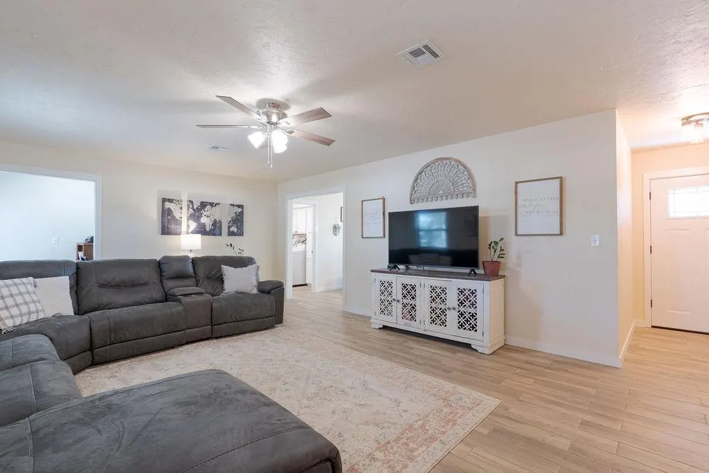 Photo 9 — 19806 Malone Road, Tecumseh, OK 74873