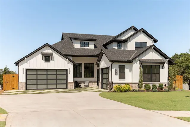 Front exterior — 1225 Statehood Avenue, Edmond, OK 73034