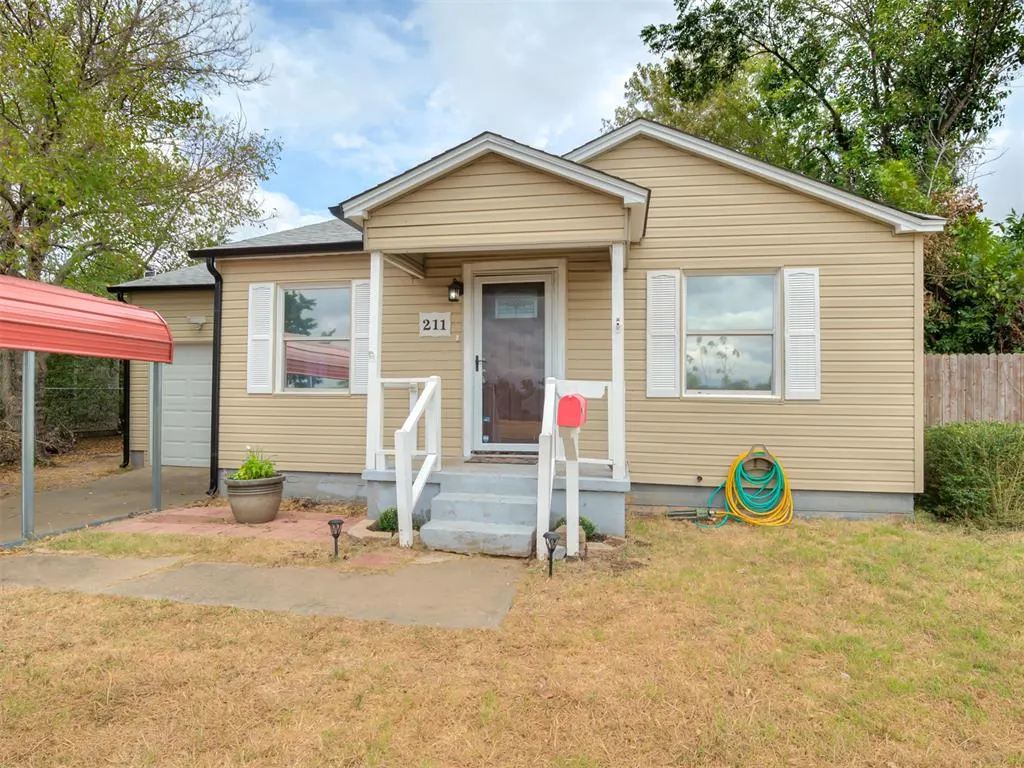 Photo 2 — 211 W Dale Street, Norman, OK 73069