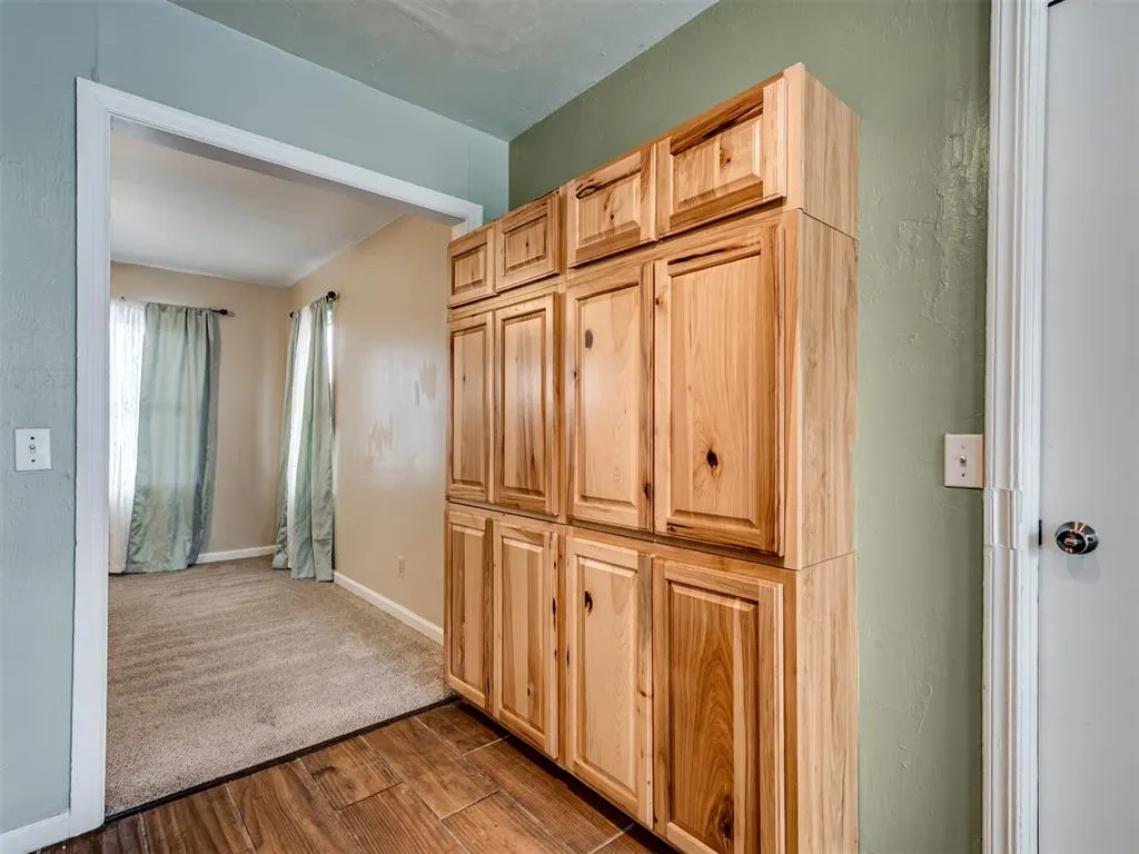 Photo 16 — 211 W Dale Street, Norman, OK 73069
