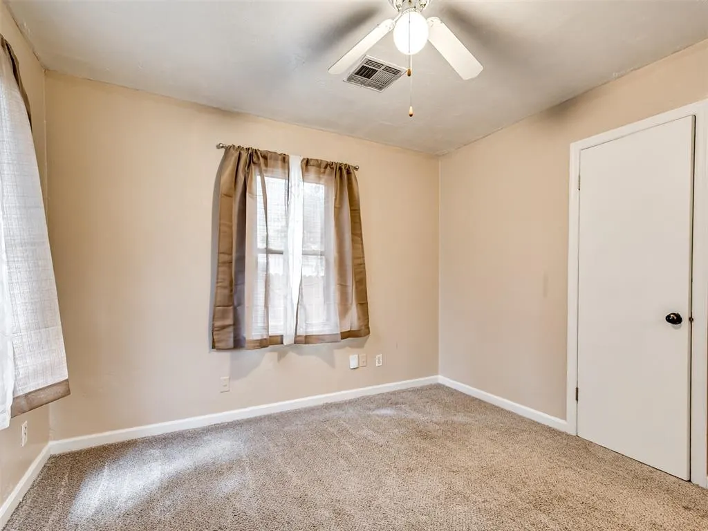 Photo 22 — 211 W Dale Street, Norman, OK 73069